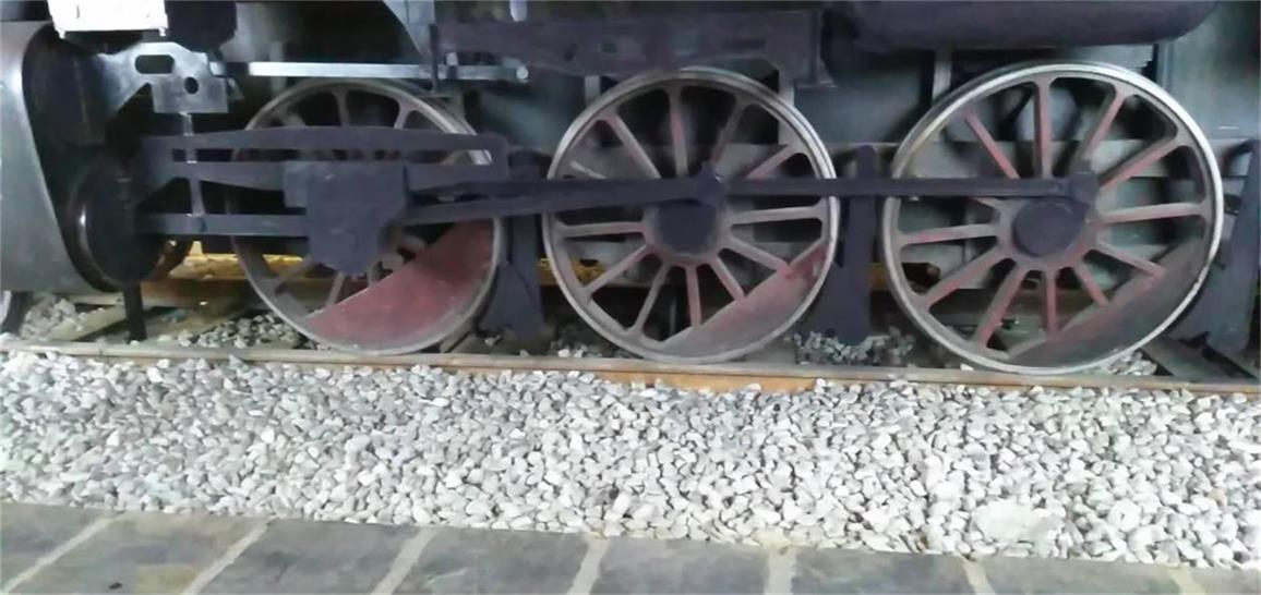 大连蒸汽火车模型